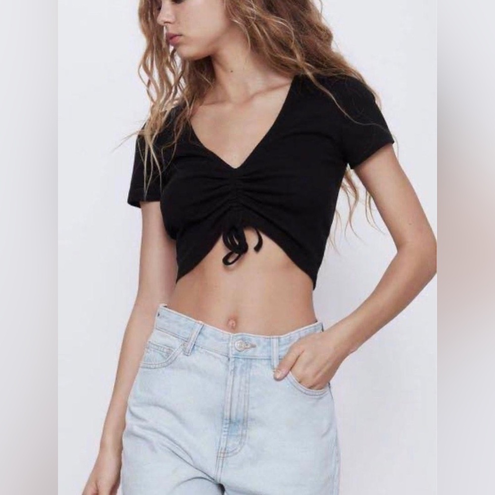 Zara gathered black v-neck crop top